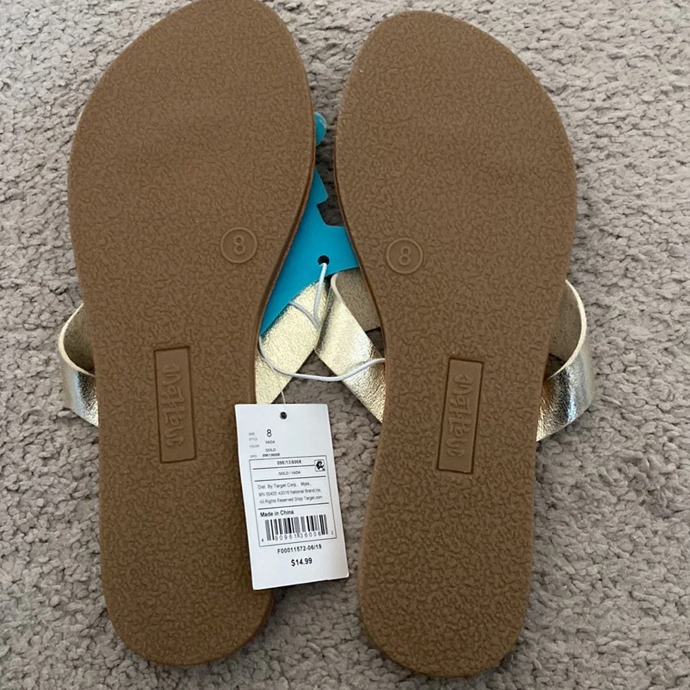 Flip-flops sandals NWT size 8 - Picture 3 of 3